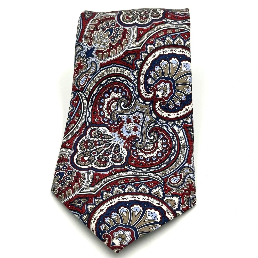 Chaps 100% Silk Hand Made Men's Neck Tie Maroon Blue Paisley 3.5 Width 58 Length